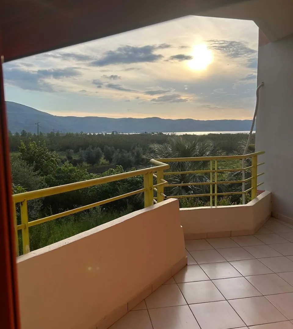 Cozy Apartment Near Sea Orikum